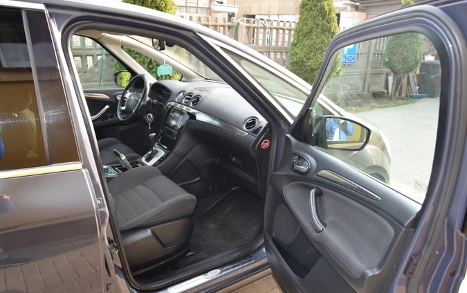 Ford S-Max cena 29900 przebieg: 280000, rok produkcji 2011 z Sieradz małe 407
